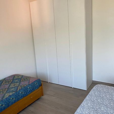 Appartamento Sosta Sul Lago Lezzeno Exterior photo